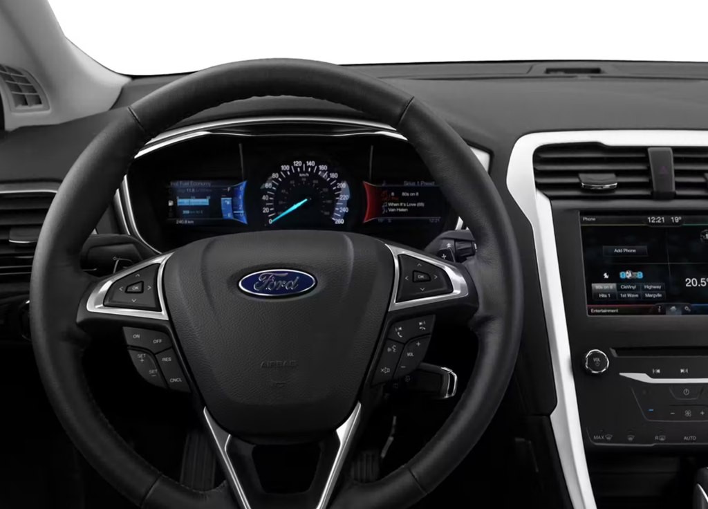 2016 Ford Fusion Image 4