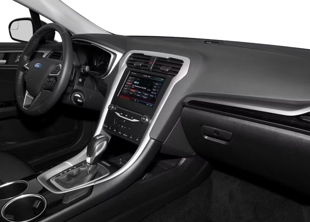 2016 Ford Fusion Image 6