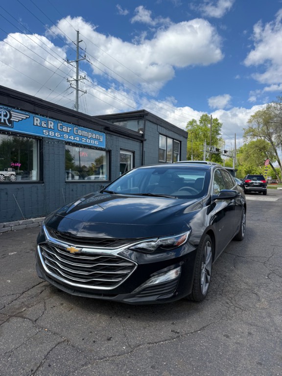 2025 Chevrolet Malibu Image 1