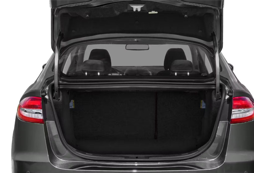 2019 Ford Fusion Image 10