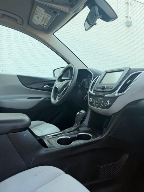 2018 Chevrolet Equinox Image 9