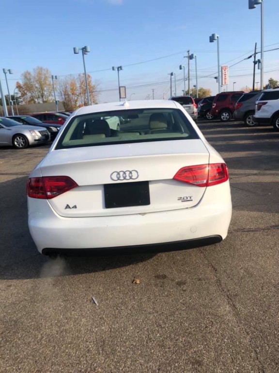2009 Audi A4 Image 4