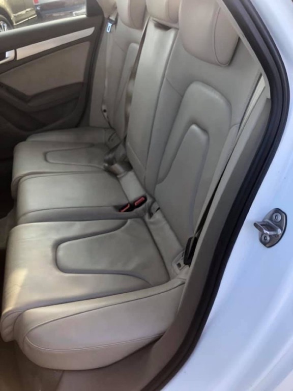 2009 Audi A4 Image 11