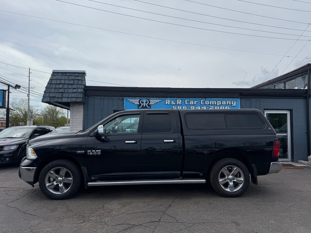 2014 RAM 1500 Image 2