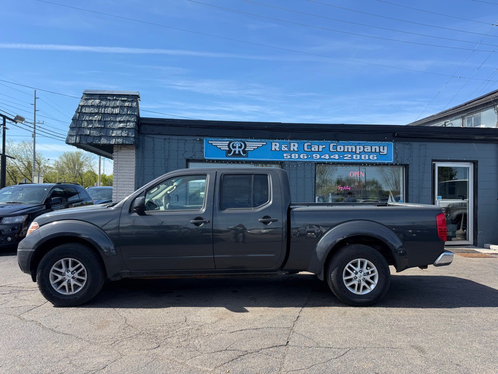 2015 Nissan Frontier Image 2