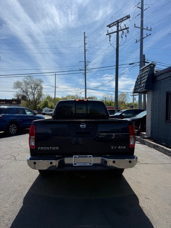 2015 Nissan Frontier Image 4