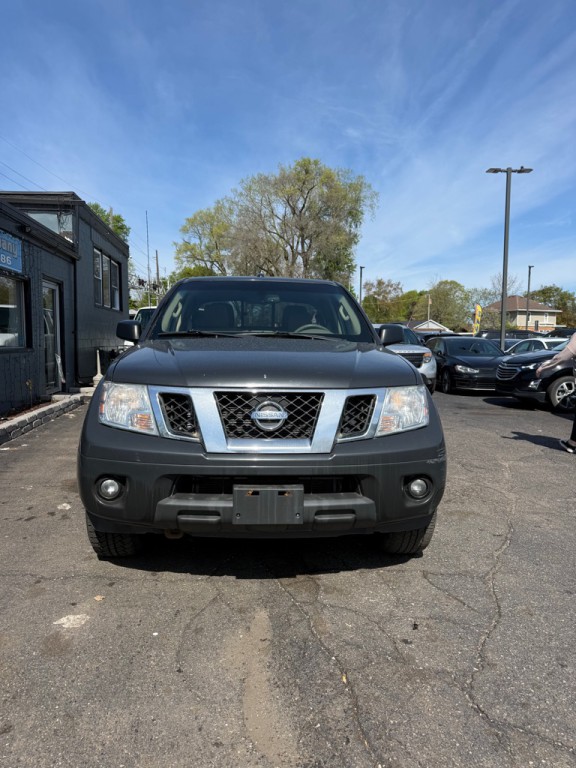 2015 Nissan Frontier Image 8