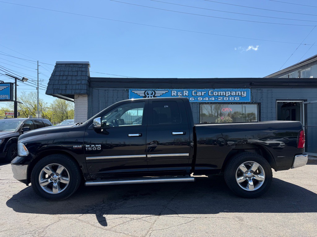 2014 RAM 1500 Image 2