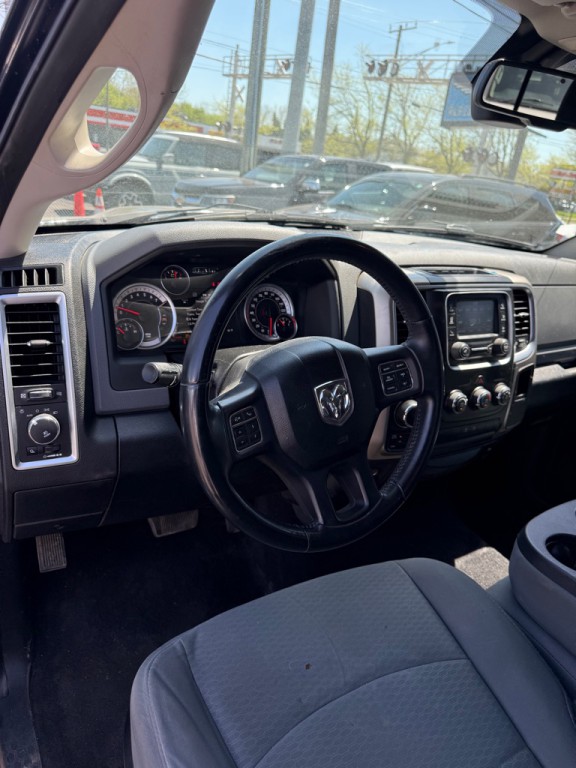 2014 RAM 1500 Image 10