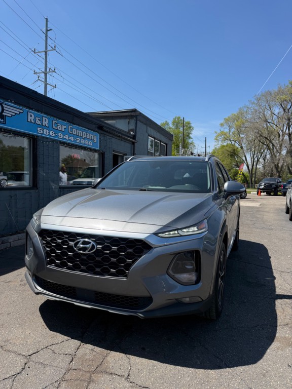 2019 Hyundai Santa Fe Image 1
