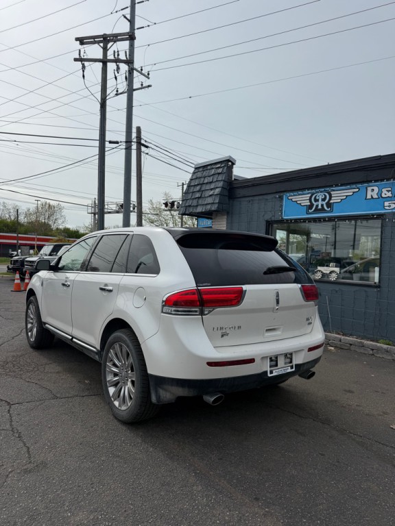 2015 Lincoln MKX Image 3