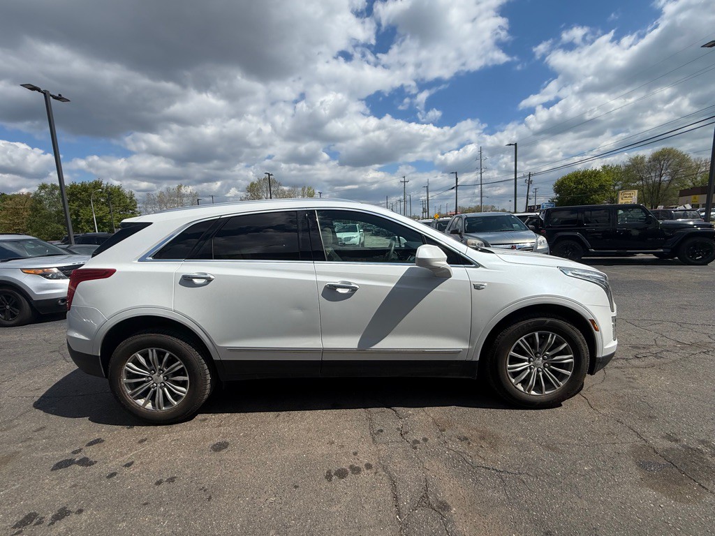 2017 Cadillac XT5 Image 6