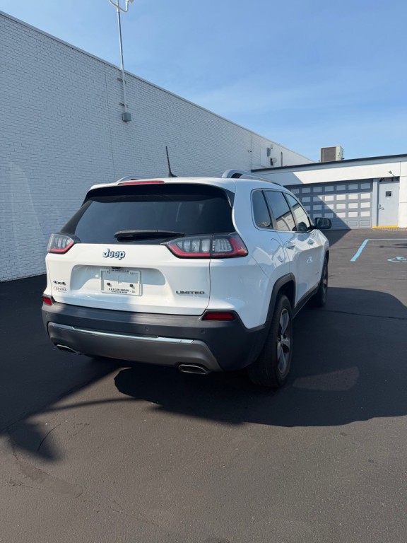 2019 Jeep Cherokee Image 5