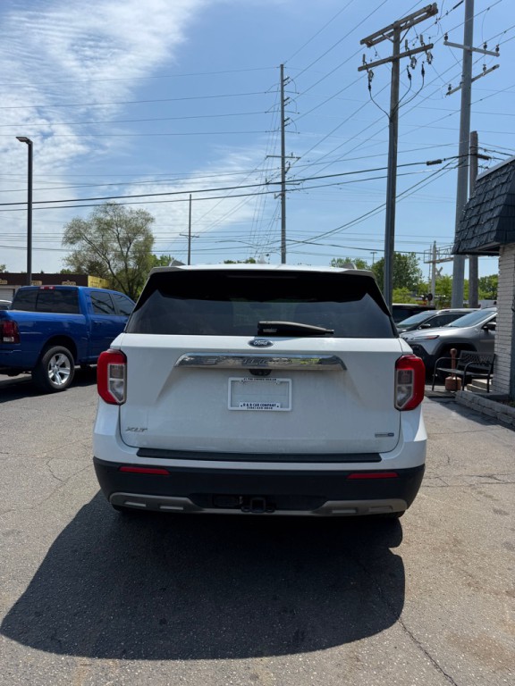 2020 Ford Explorer Image 4
