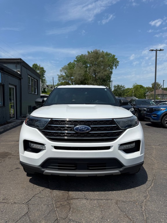 2020 Ford Explorer Image 8