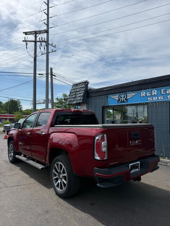 2021 GMC Canyon Image 3