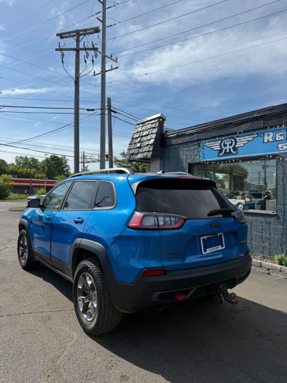 2019 Jeep Cherokee Image 3