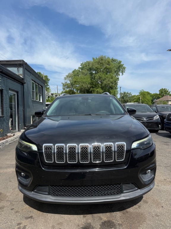 2020 Jeep Cherokee Image 8