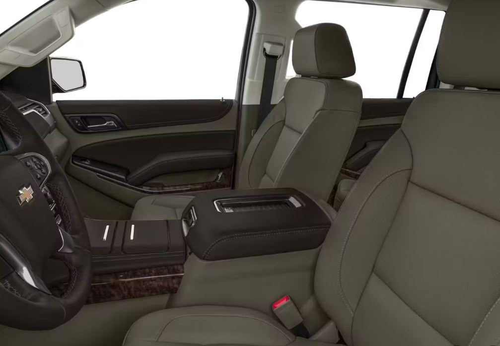 2019 Chevrolet Suburban Image 8