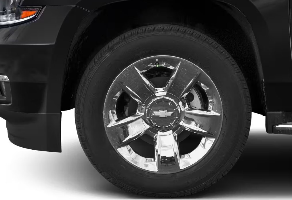 2019 Chevrolet Suburban Image 12