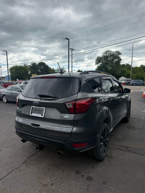 2019 Ford Escape Image 5