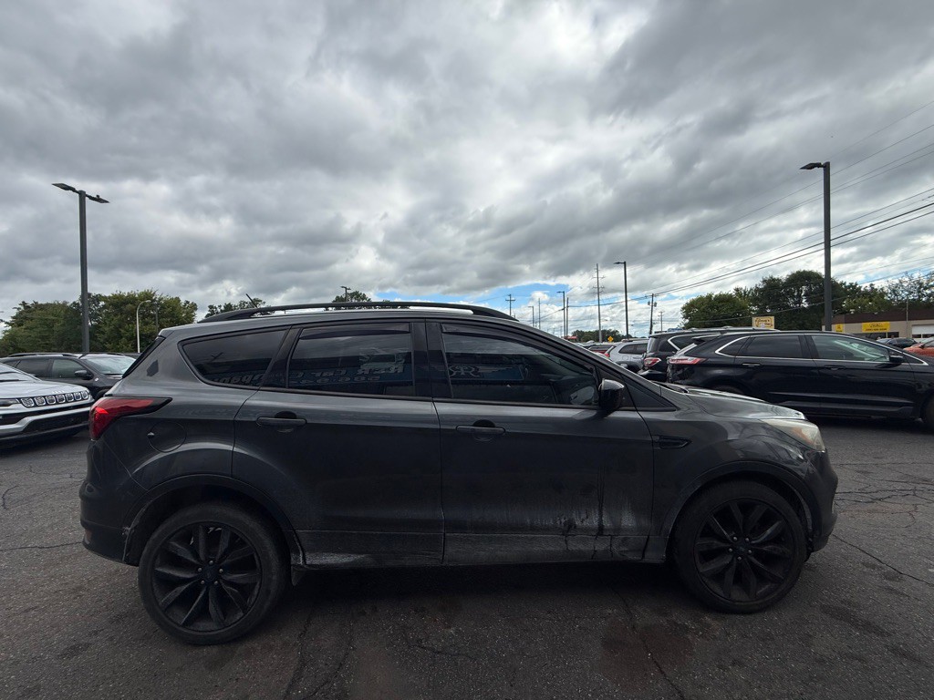 2019 Ford Escape Image 6