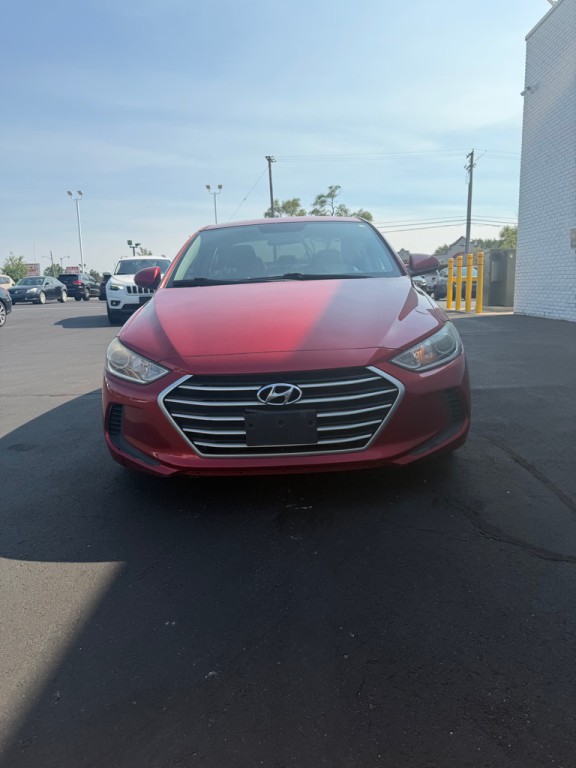 2017 Hyundai Elantra Image 8