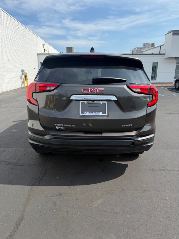 2020 GMC Terrain Image 4
