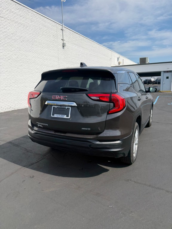 2020 GMC Terrain Image 5