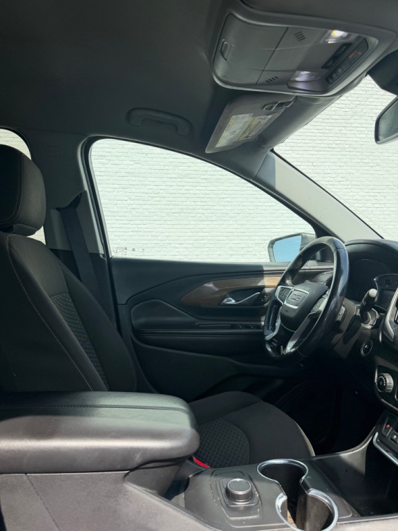 2020 GMC Terrain Image 9