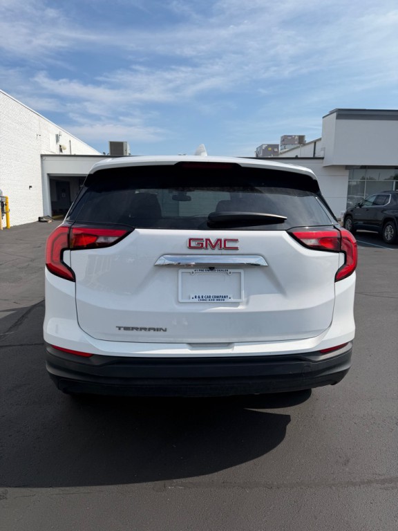 2020 GMC Terrain Image 4