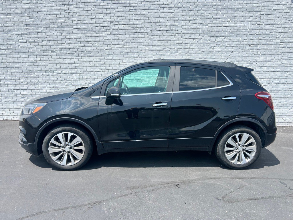 2019 Buick Enclave Image 2