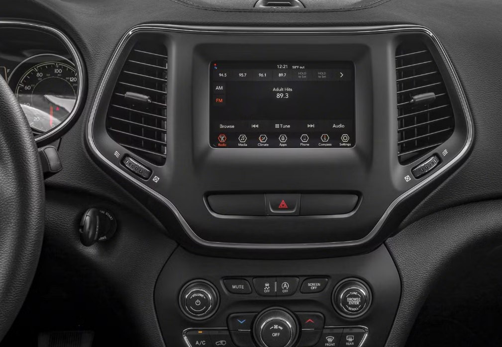 2019 Jeep Cherokee Image 5