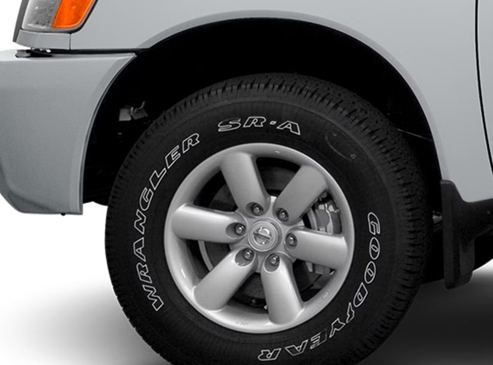 2014 Nissan Titan Image 11