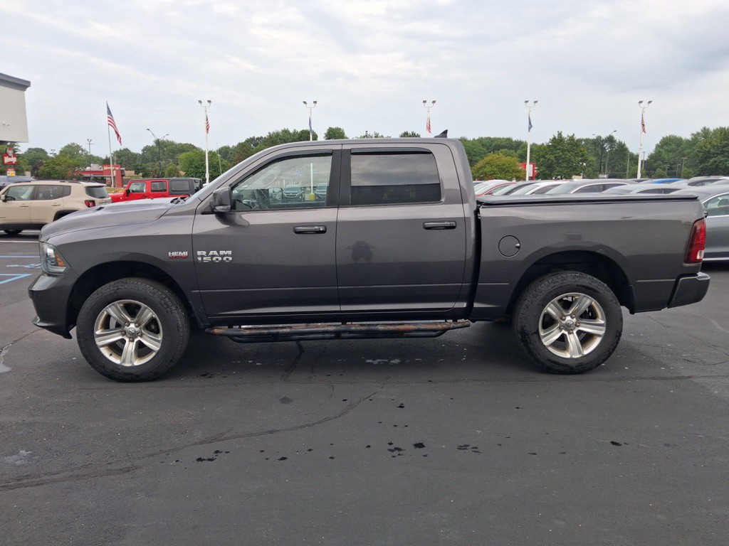 2015 RAM 1500 Image 2
