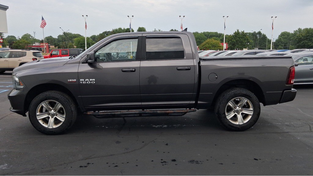 2015 RAM 1500 Image 6