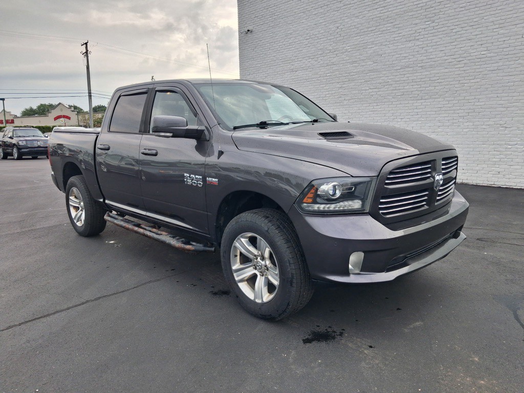 2015 RAM 1500 Image 7
