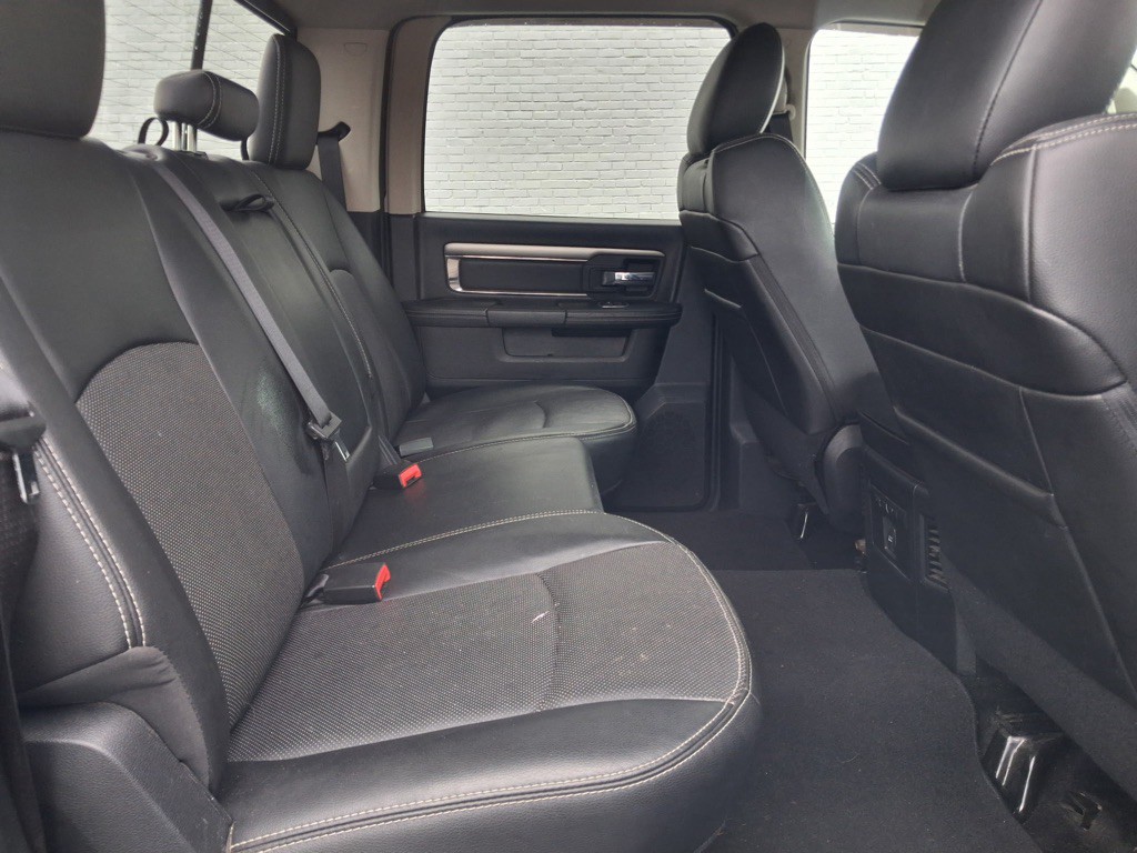 2015 RAM 1500 Image 10