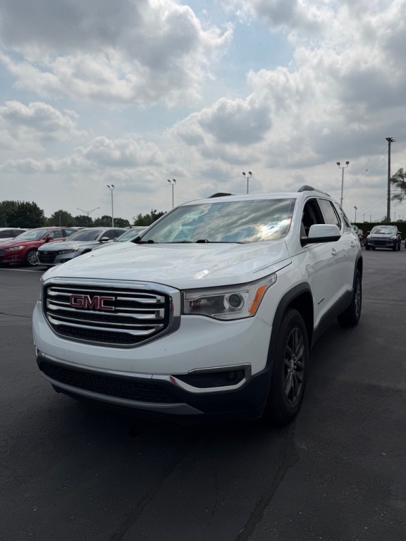 2017 GMC Acadia Image 1