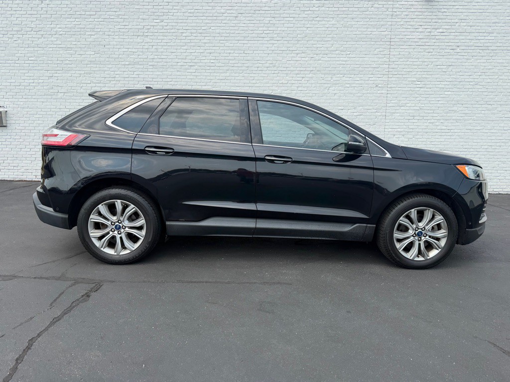 2020 Ford Edge Image 6