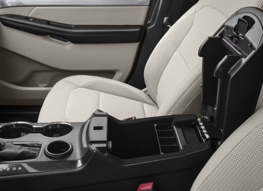 2016 Ford Explorer Image 7