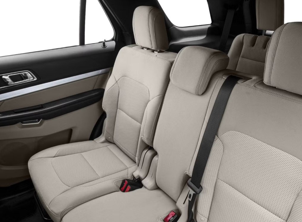 2016 Ford Explorer Image 9