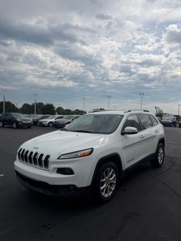 2017 Jeep Cherokee Image 1