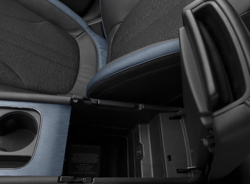 2015 Chrysler 200 Image 7