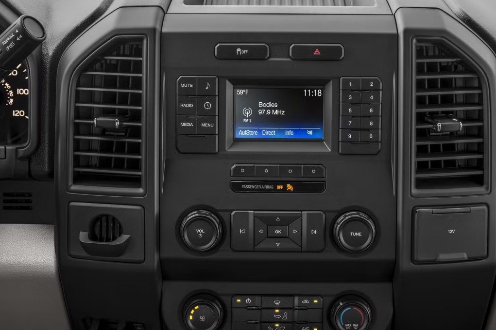 2015 Ford F-150 Image 5