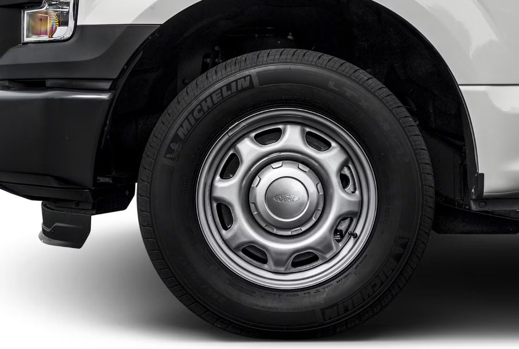 2015 Ford F-150 Image 12