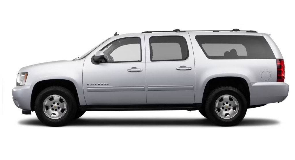 2014 Chevrolet Suburban Image 2