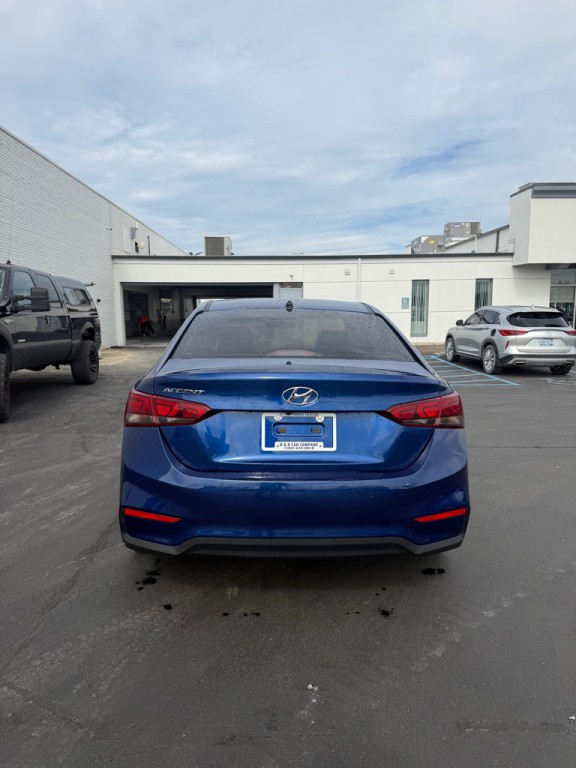 2020 Hyundai Accent Image 4