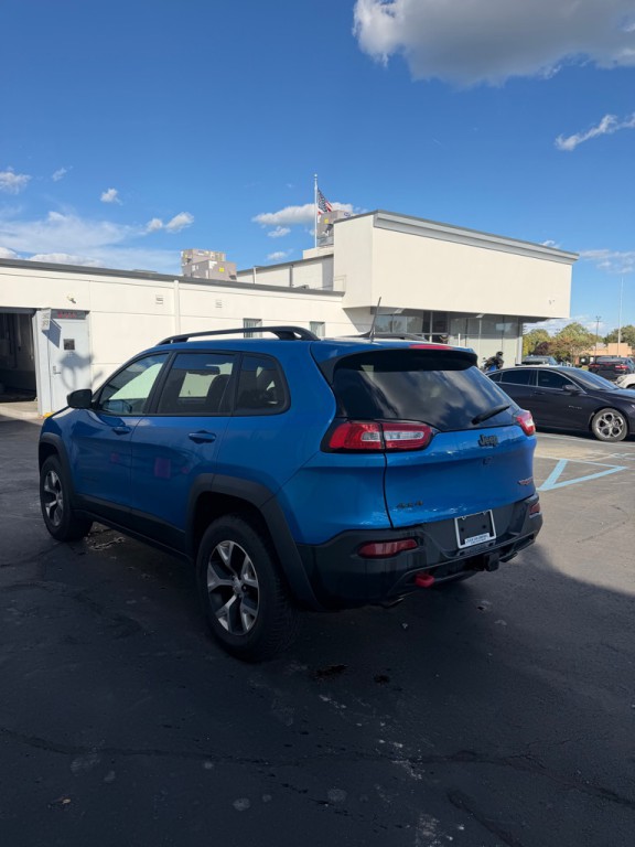 2018 Jeep Cherokee Image 3