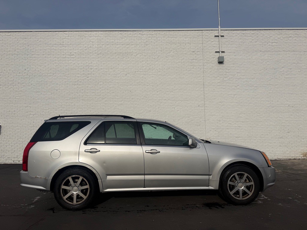 2004 Cadillac SRX Image 6